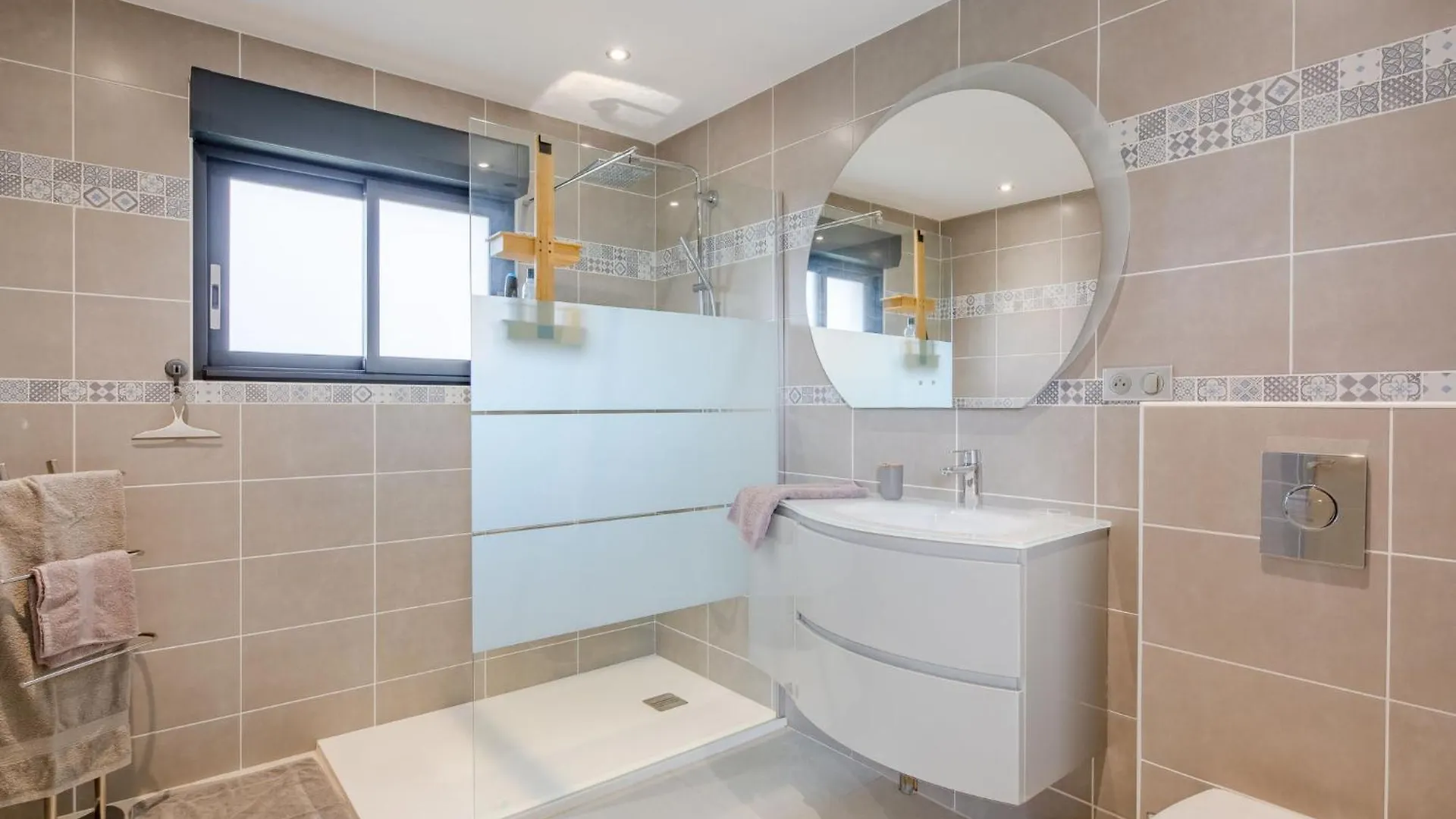 Villa Les Girelles By Interhome Les Issambres