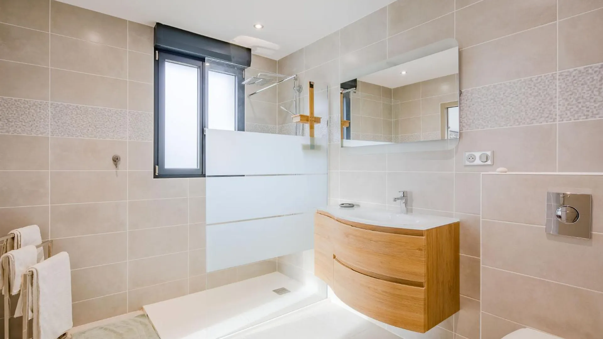 Villa Les Girelles By Interhome Les Issambres